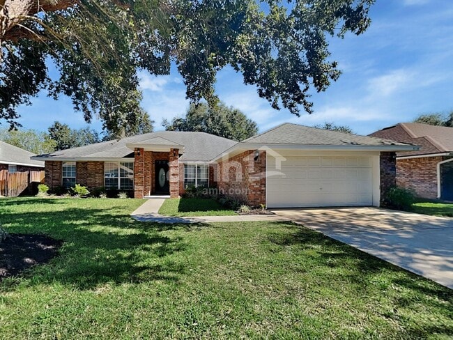 Building Photo - 3256 Silverado Cir