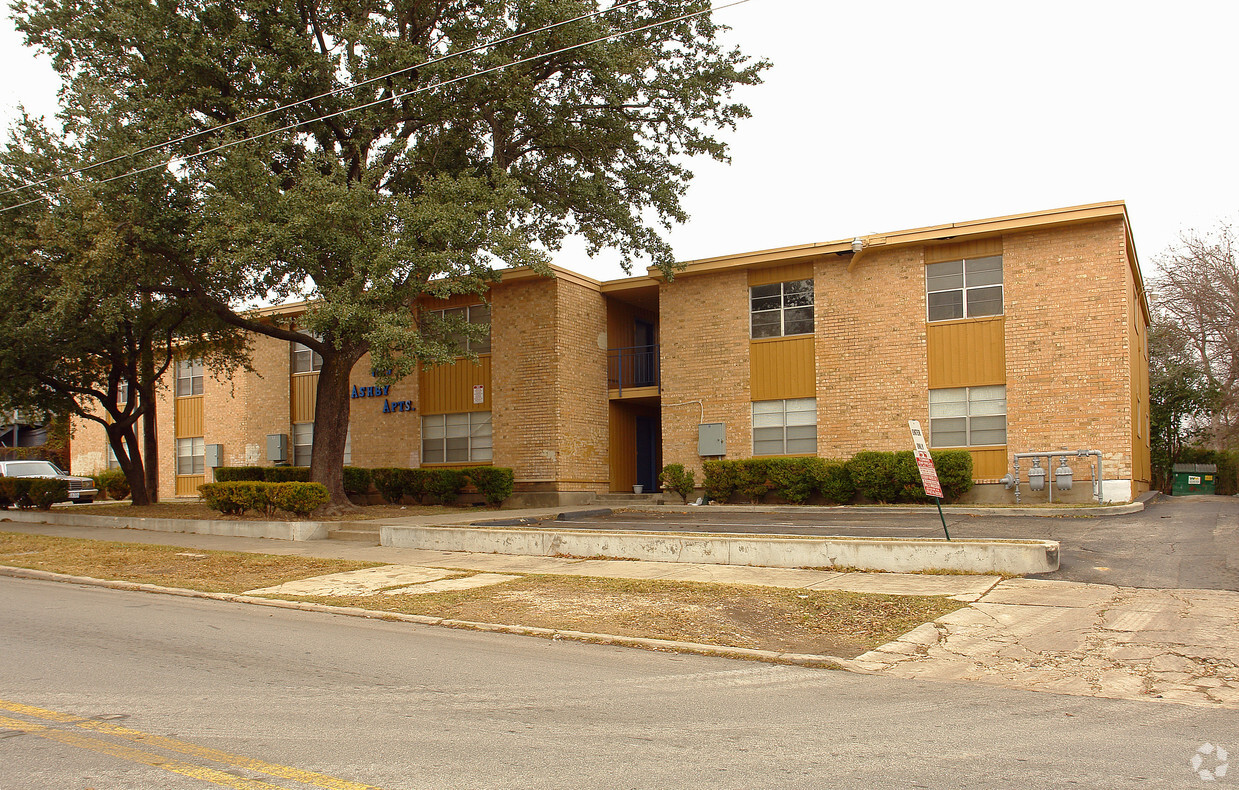 Primary Photo - Ashby Apartments