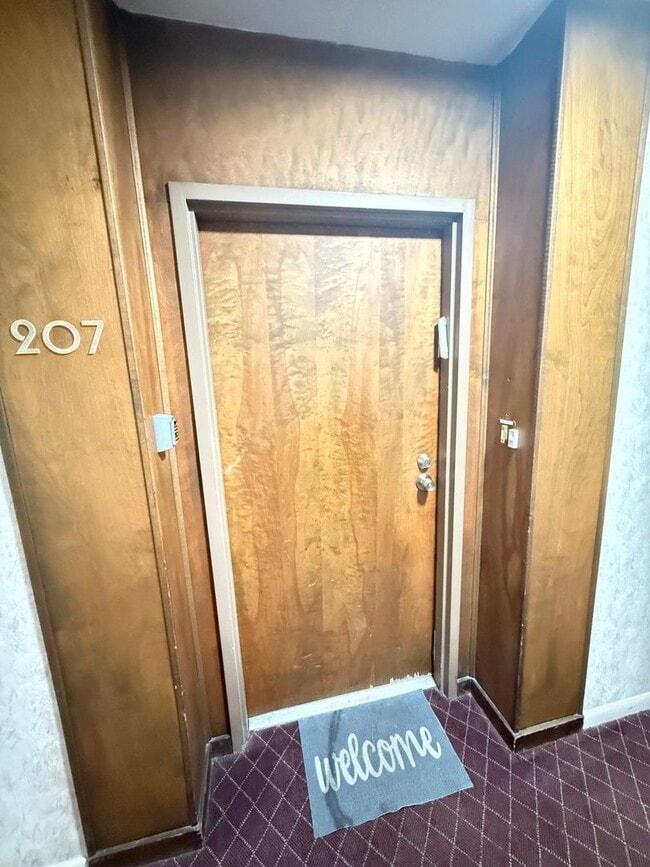 Foto del edificio - 6711 Park Heights Ave