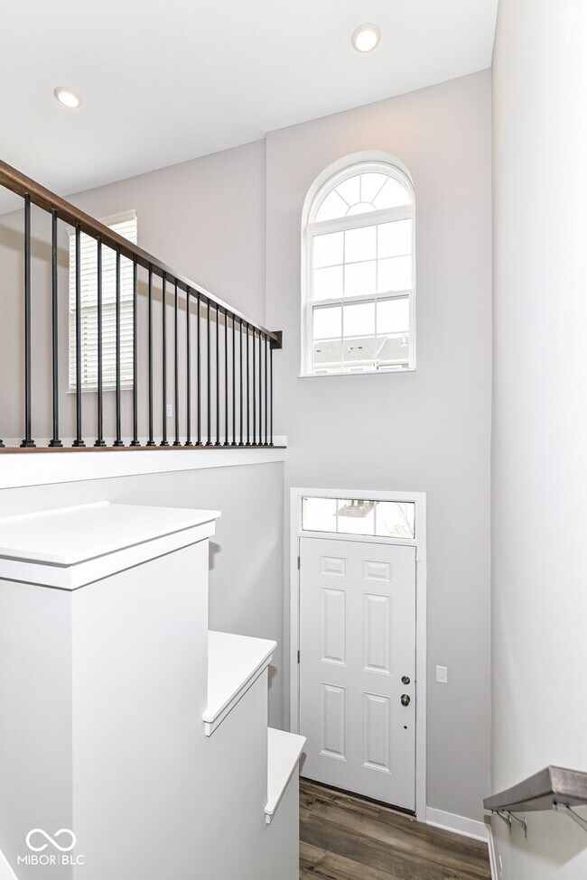 Foto del edificio - 6872 Sunstone Pl