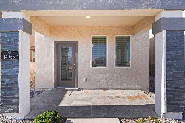 Building Photo - 14963 Pebble Hills Blvd