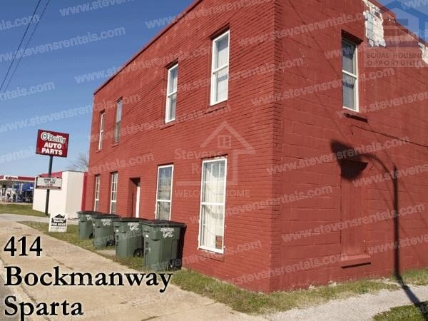 Building Photo - 414 W Bockman Way