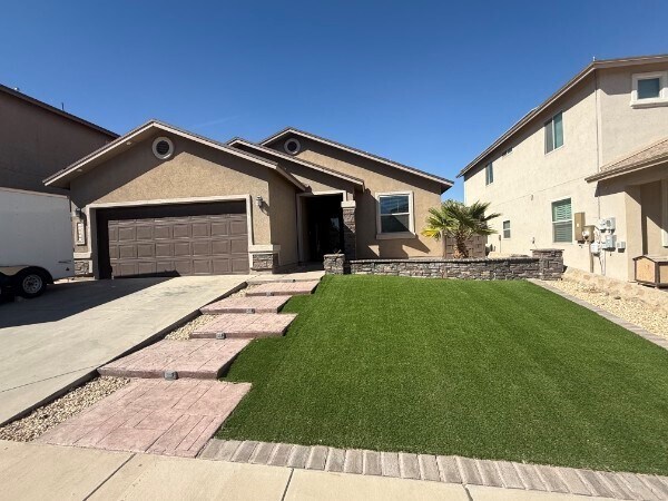 Foto del edificio - 13215 Emerald Isle St