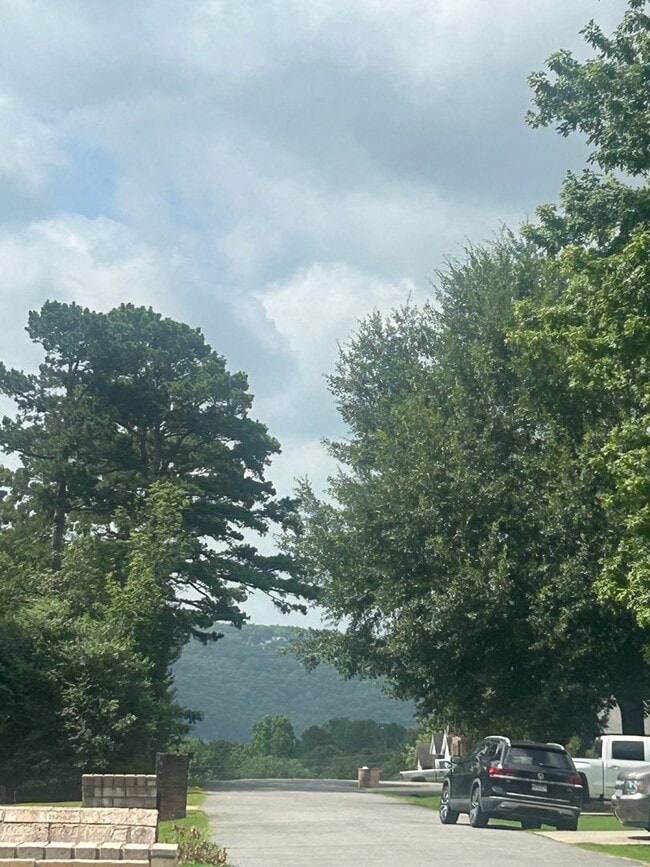 Building Photo - 1611 Roe's Ridge