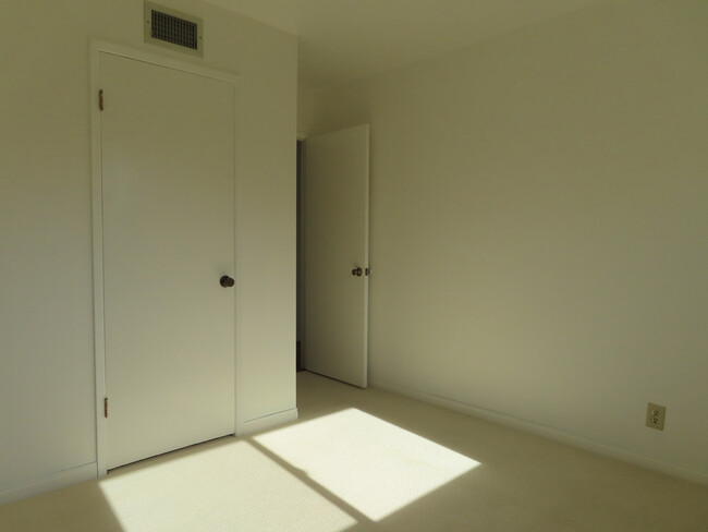 Foto del edificio - 830 E Tularosa Ave