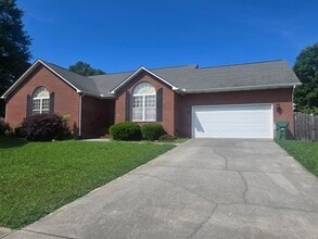 Building Photo - 1607 Manheim Cir