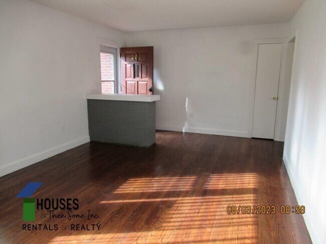 Foto del edificio - 206 Greenbriar Dr.
