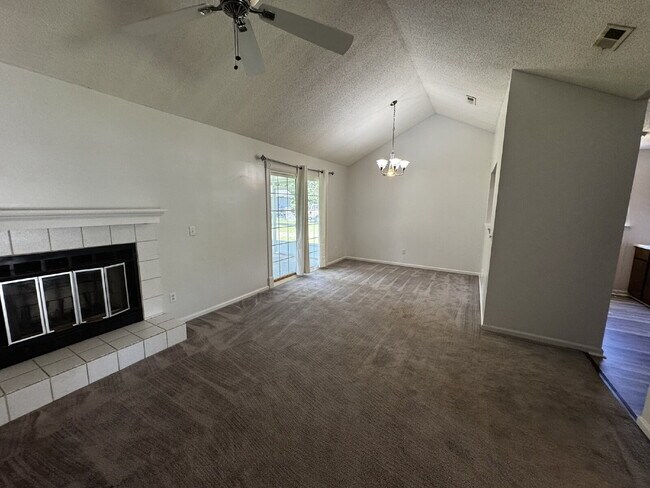 Foto del edificio - House for Rent