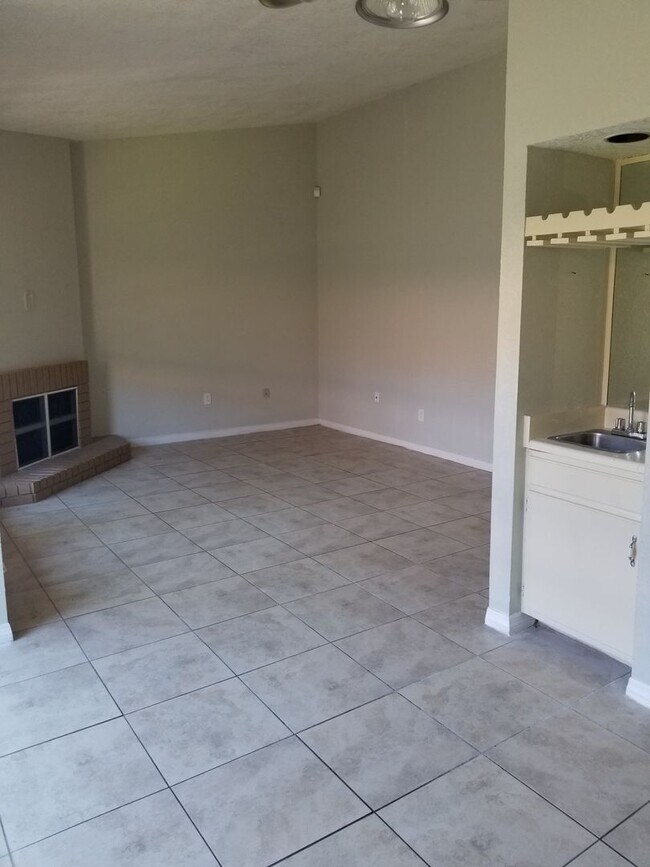 Building Photo - 1/1 @ Winter Park Villas