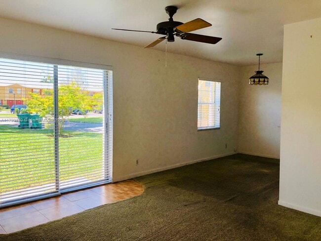 Foto del edificio - 1805 SW 81st Ter
