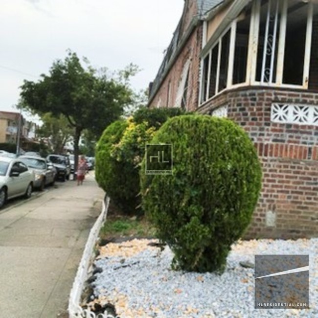 Foto del edificio - 4901 Avenue I