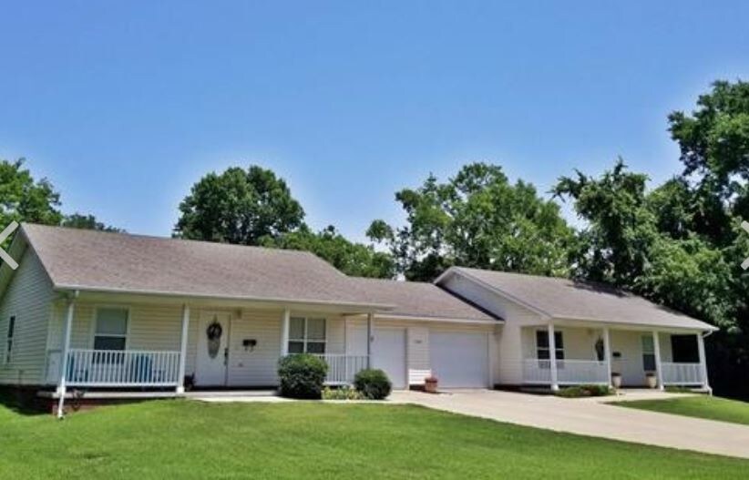 704 W Delaware St, Tahlequah, OK 74464 Apartments in Tahlequah, OK