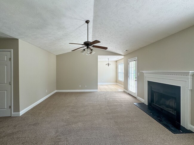Building Photo - 274 Sanford Ct