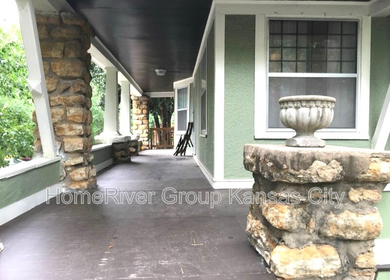 Foto del edificio - 800 E 41st St