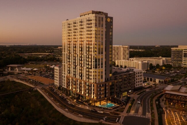 Building Photo - Oro Ballantyne