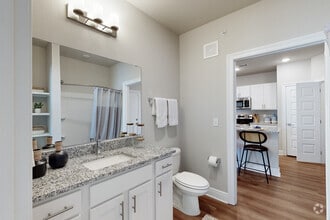 The Carabelle: 2BR, 2BA - Bathroom - The Hangar