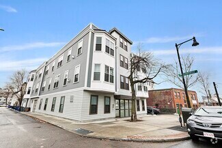 Building Photo - 15 Preble St