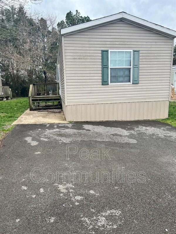 Primary Photo - 177 Peach St
