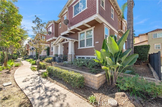 Foto del edificio - 1577 Ledgestone Ln