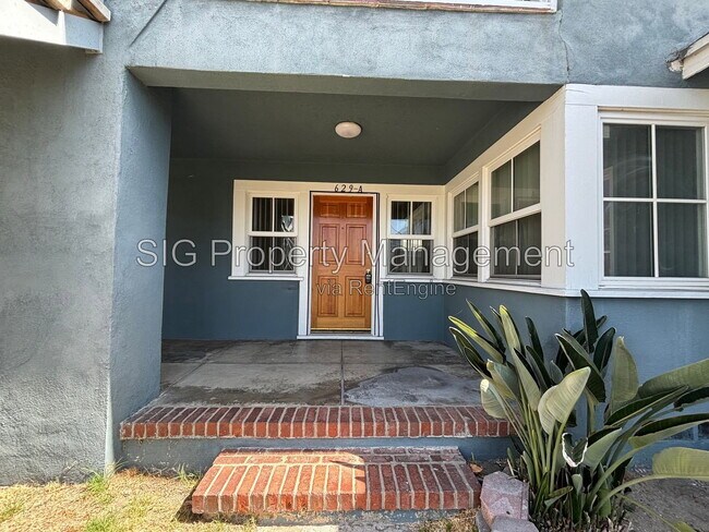 Foto del edificio - 629 W Glenoaks Blvd