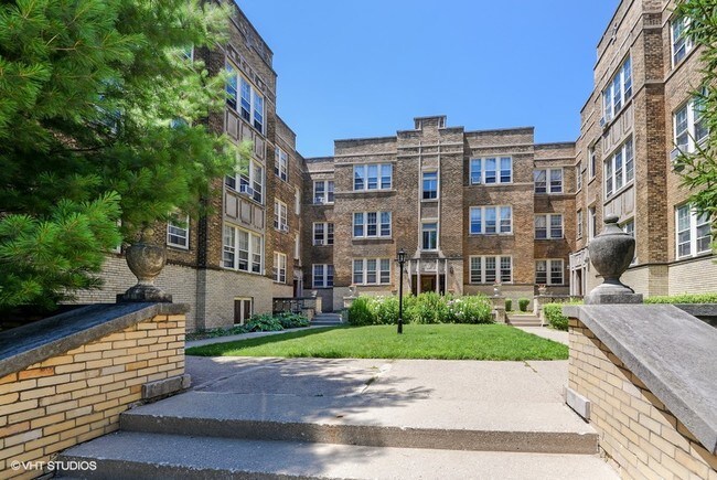 Building Photo - 2210-22 Maple Ave.