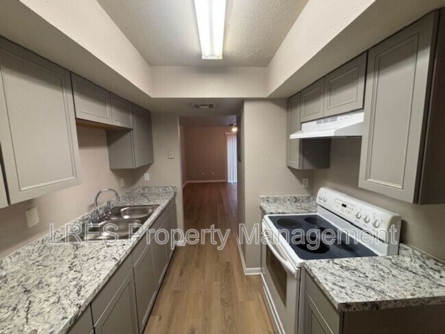 Foto del edificio - 1603 Terrace Dr