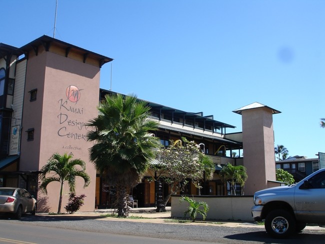 Building Photo - Kapaa Town Lofts