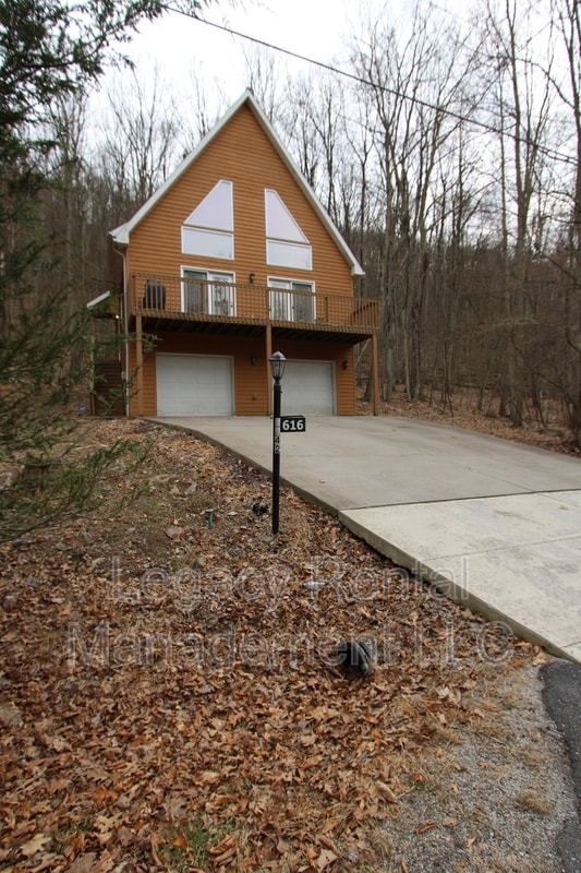 Primary Photo - 616 Tuscarora Dr W
