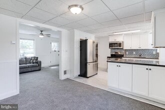 Building Photo - 24 Admiral Blvd