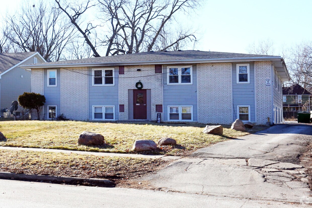Primary Photo - 1134 21st St