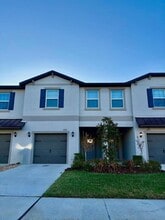 Building Photo - 10321 Trumpet Honeysuckle Wy