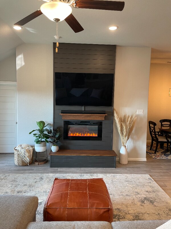 Building Photo - 14212 Aberavon Dr
