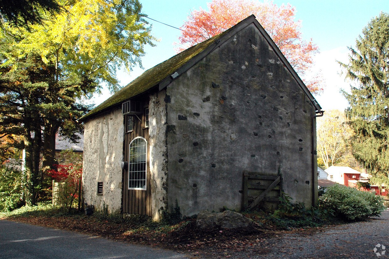 Foto del edificio - 1599 Fairville Rd