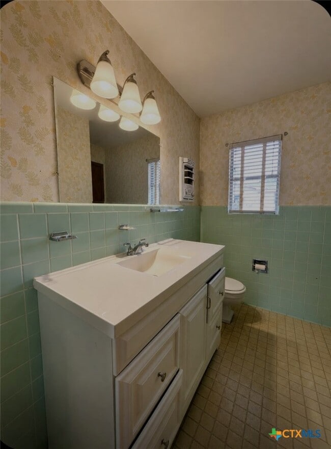 Building Photo - 311 Delany St