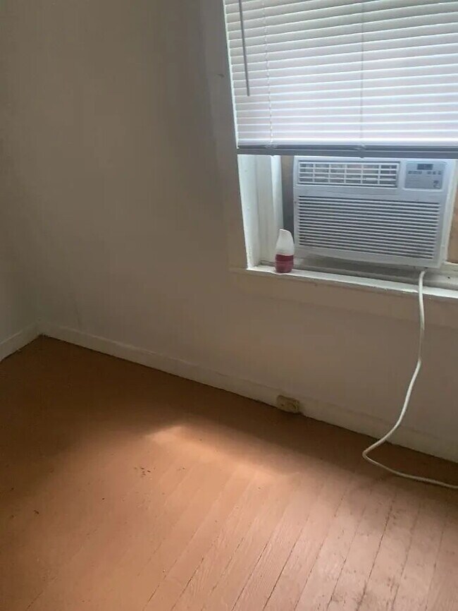Foto del edificio - 1 Bedroom 1 Bathroom Clinton SC