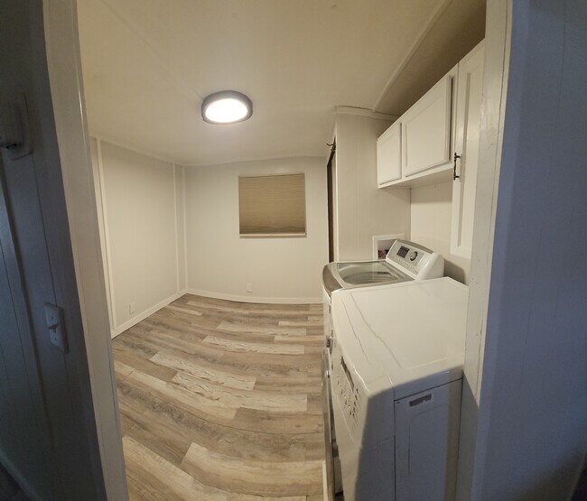 Foto del edificio - 2116 Meagher Rd