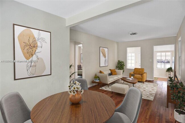 Foto del edificio - 707 SW 11th St