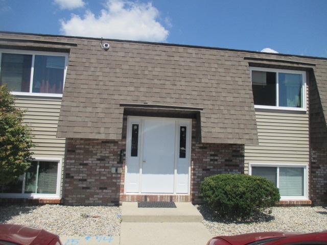Building Photo - 658-660 S Roberts Ave