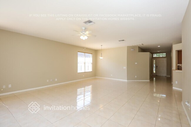 Building Photo - 1835 Raven Glen Dr