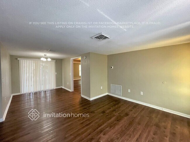Building Photo - 4850 Samara Dr