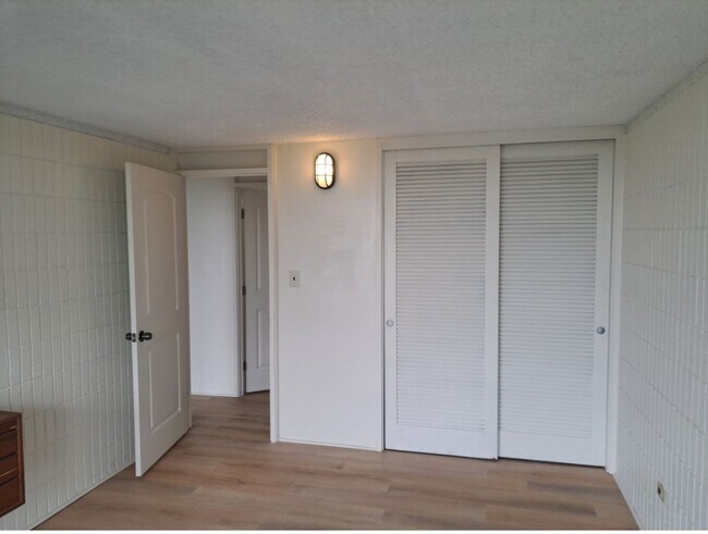 Foto del edificio - 85-3 Pokai Bay St