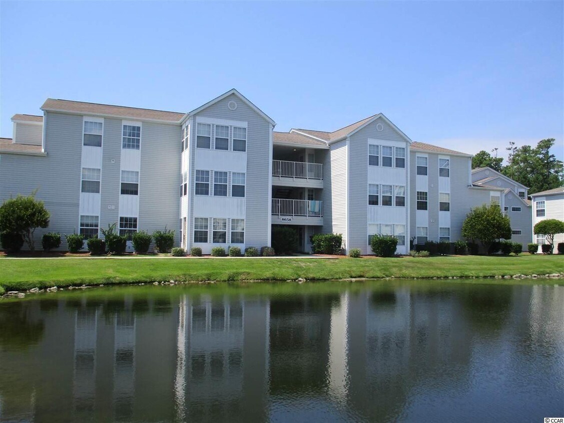 Foto principal - 8658G South Bridge Dr