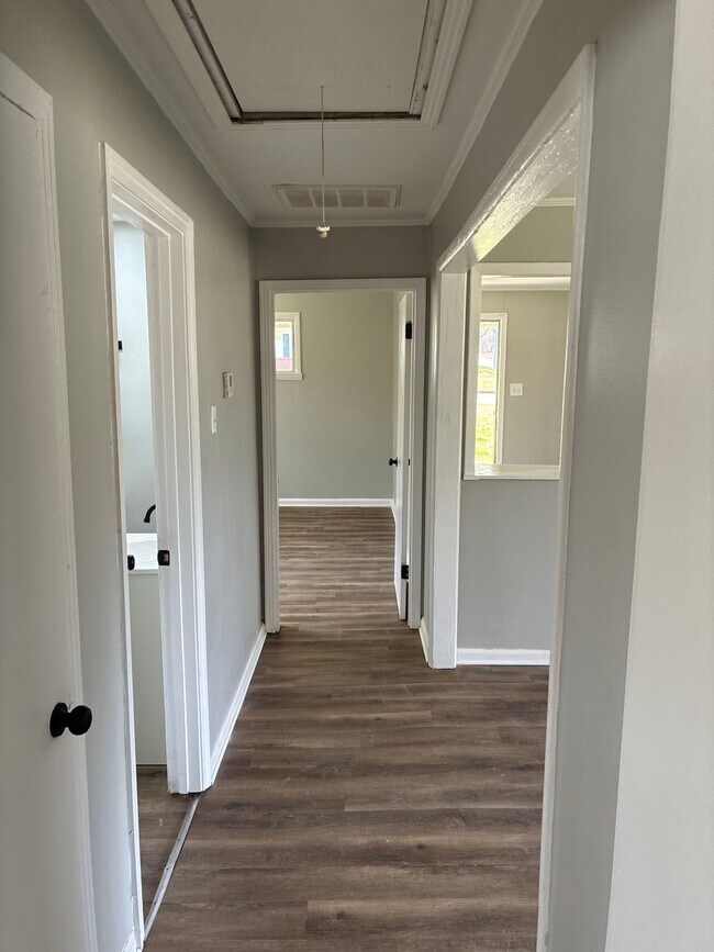 Foto del edificio - 1110 S Washington Ave