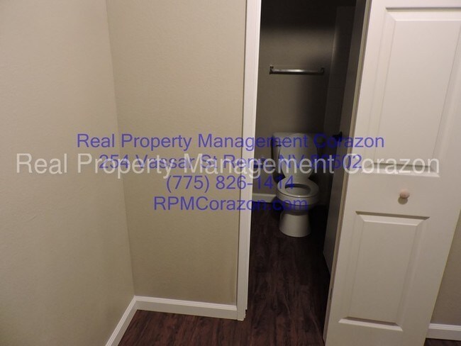 Building Photo - 1100 Glenda Way