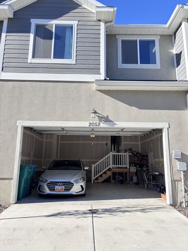 Foto del edificio - 2052 N 4100 W