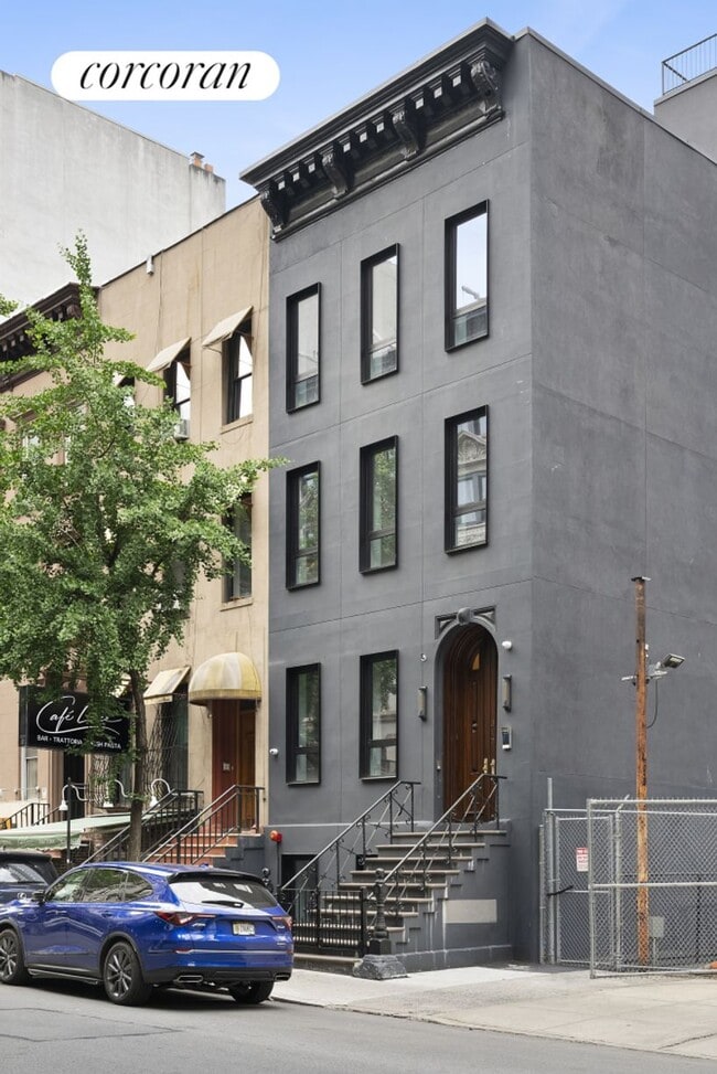 Building Photo - 317 W 51st St