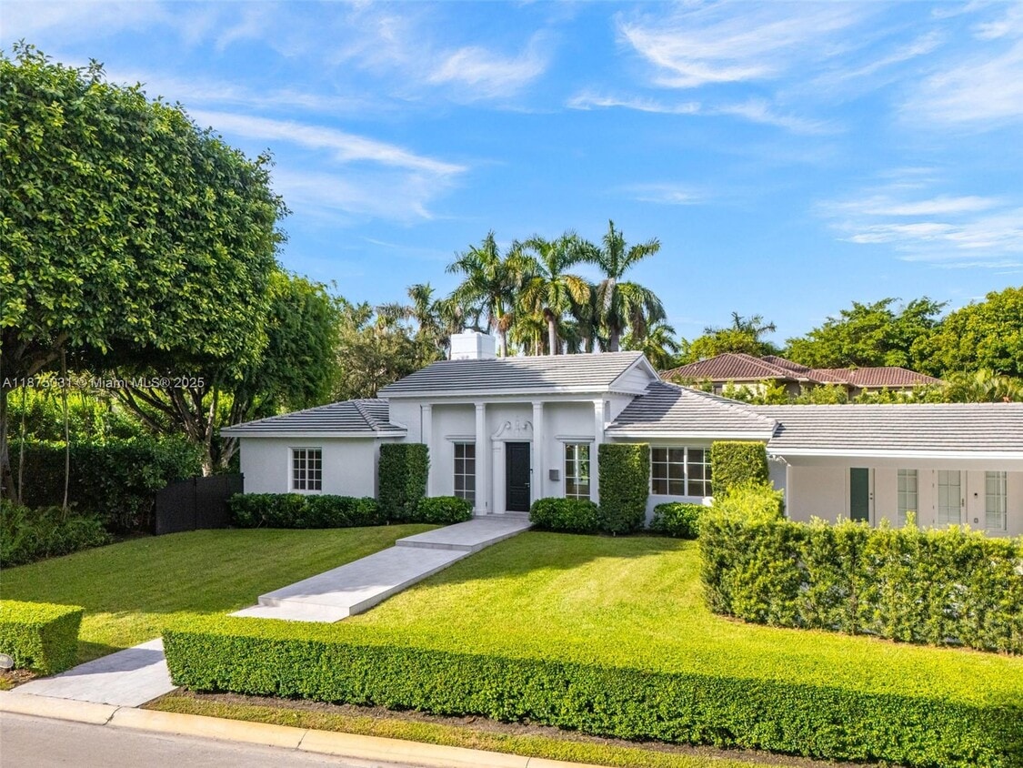 Foto principal - 4380 Lake Rd