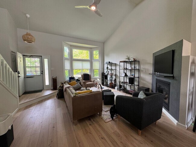 Building Photo - Beautifully Updated 3BD/2BA Home in Fredrick