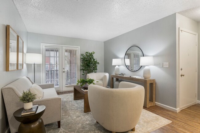Interior Photo - Post Oak Apartments