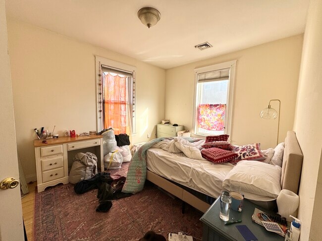 Foto del edificio - 37 Hillside St